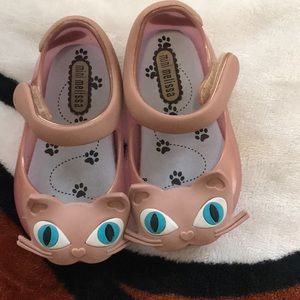 Mini Melissa size 5
